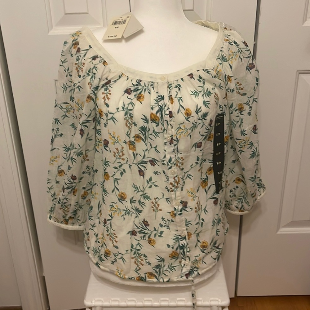 Lucky Brand top